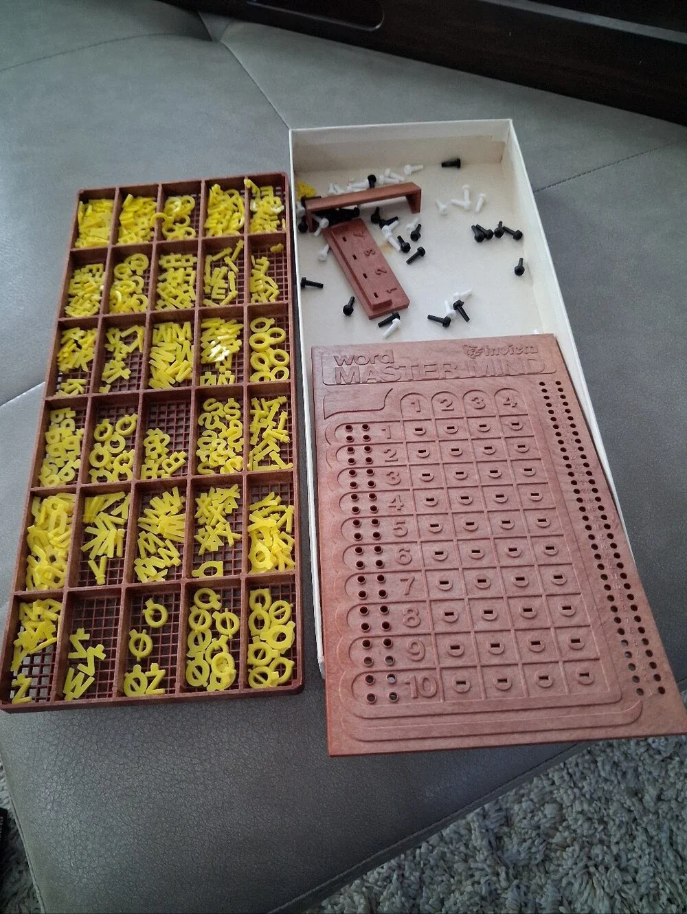 Vintage 1975 Word Mastermind Board Game